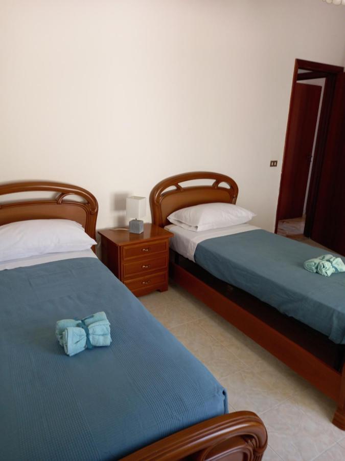 Blu Taormina